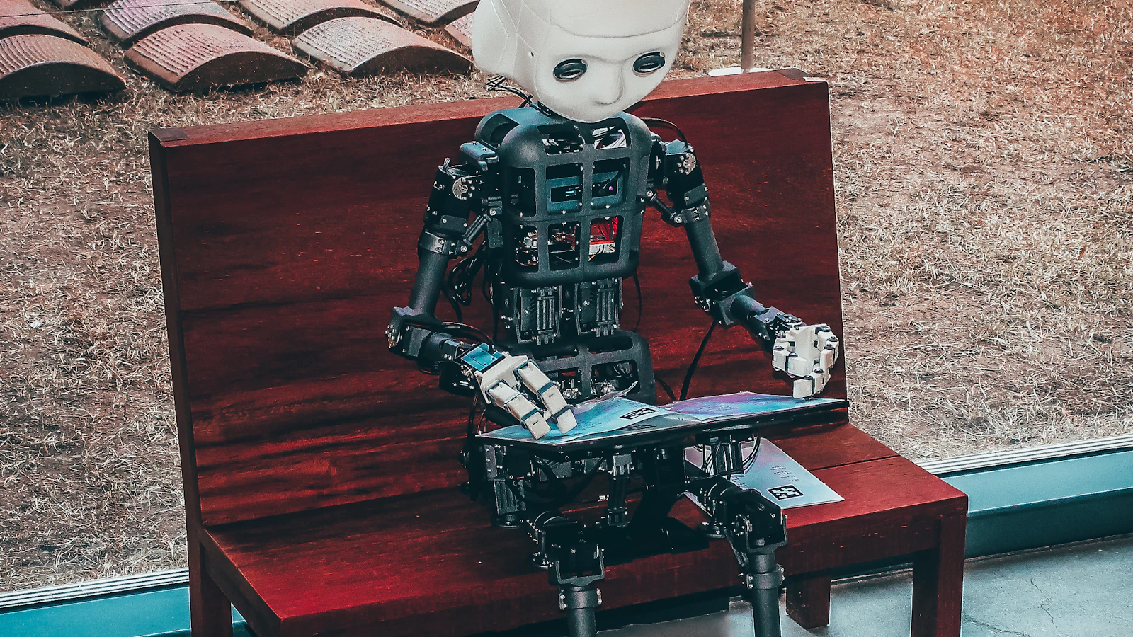 Moon AI vs Gemini 2026 : comparatif (prix, modèles, RGPD)